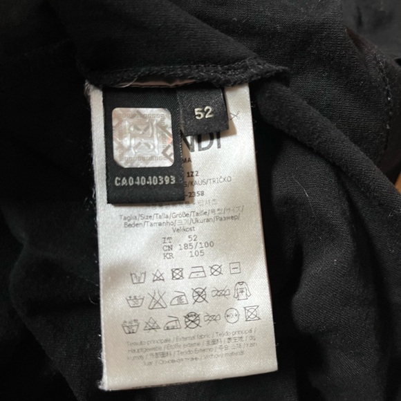 - Fendi Monster crystal embroidered logo tshirt Sz 52 black Large - Picture 5 of 9